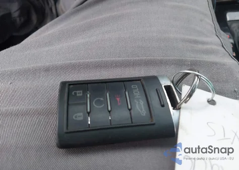 2014 Cadillac Xts W20 Livery Package z USA, uszkodzony, nr VIN 2G61U5S31E9151104